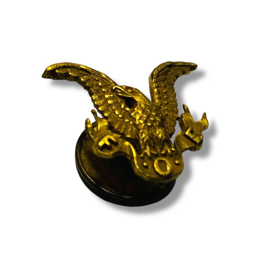 Vintage F.O.E.  Fraternal Order of the Eagle Lapel Pin Badge Screwback .75"